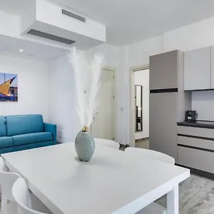 Aparthotel Elegance - Siroli Collection
